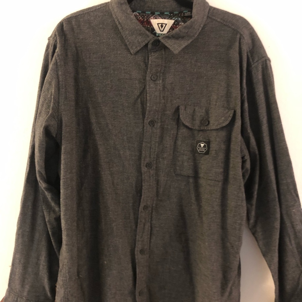 Vissla long sleeve button up size XL